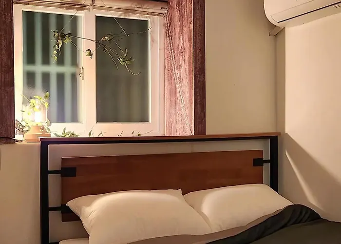 홍대입구역 도보 7분#많은친구#4br#7bed#2bath#urban Forest Villa Séoul